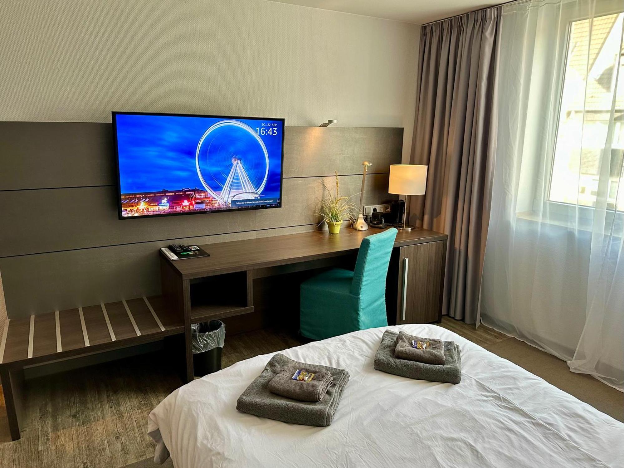 4* Boutique Zimmer Am Hafen + Oepnv & Tg *