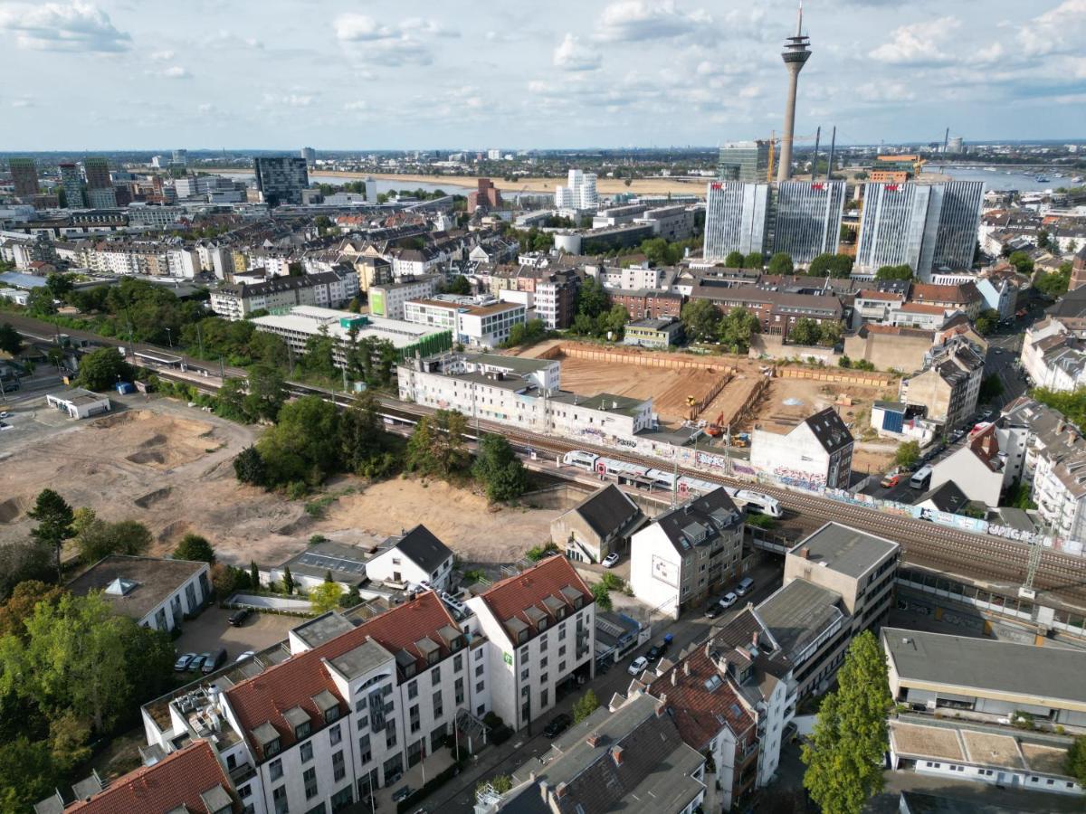 4* Boutique Zimmer Am Hafen + Oepnv & Tg Appartamento Düsseldorf