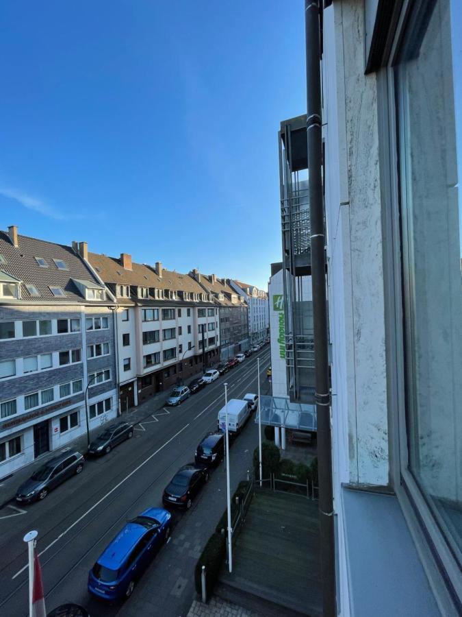 4* Boutique Zimmer Am Hafen + Oepnv & Tg * Düsseldorf
